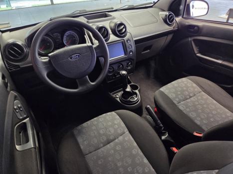 FORD Fiesta Hatch 1.0 4P FLEX, Foto 7