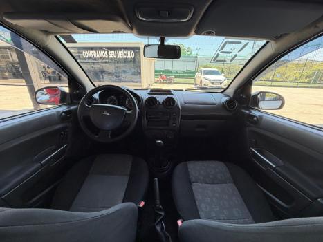 FORD Fiesta Hatch 1.0, Foto 13