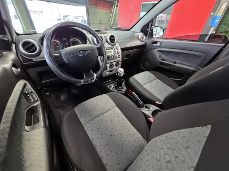 FORD Fiesta Hatch 1.6 CLASS, Foto 11