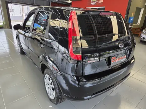 FORD Fiesta Hatch 1.6 CLASS, Foto 16