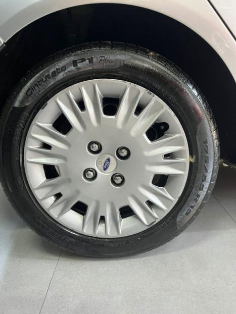 FORD Fiesta Hatch 1.5 16V 4P S FLEX, Foto 8