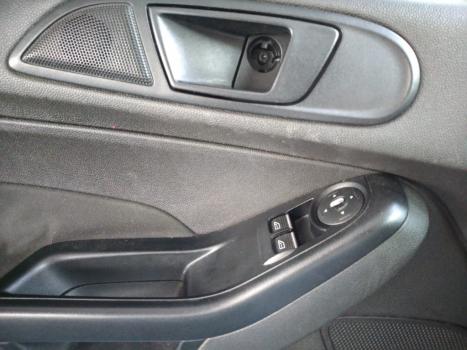 FORD Fiesta Hatch 1.5 16V 4P S FLEX, Foto 9