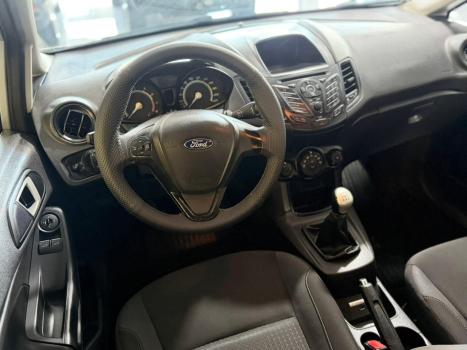 FORD Fiesta Hatch 1.6, Foto 17