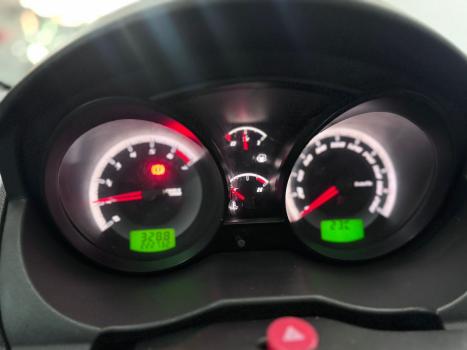 FORD Fiesta Hatch 1.6, Foto 11