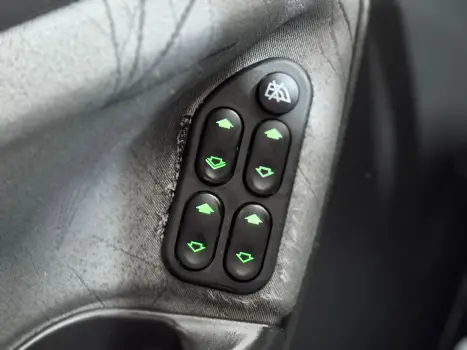 FORD Fiesta Hatch 1.6, Foto 11