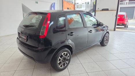 FORD Fiesta Hatch 1.6 CLASS, Foto 6
