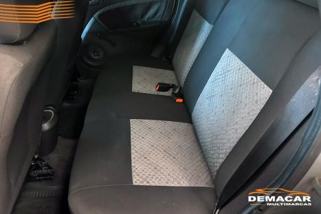 FORD Fiesta Hatch 1.6, Foto 11