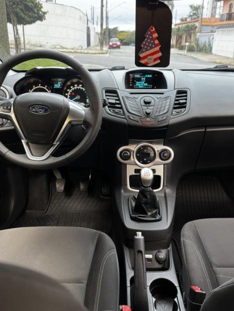 FORD Fiesta Hatch 1.6 16V 4P SE FLEX, Foto 8
