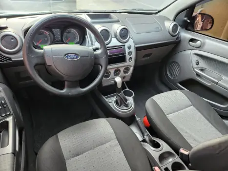 FORD Fiesta Sedan 1.6 4P SE FLEX, Foto 6 FORD Fiesta Sedan 1.6 4P SE FLEX, Foto 6