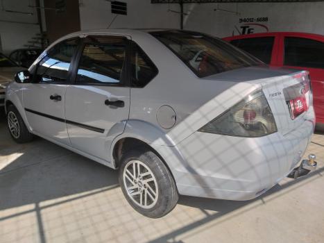 FORD Fiesta Sedan 1.6 4P ROCAM FLEX, Foto 4