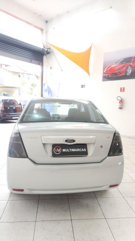 FORD Fiesta Sedan 1.6 4P FLEX, Foto 1