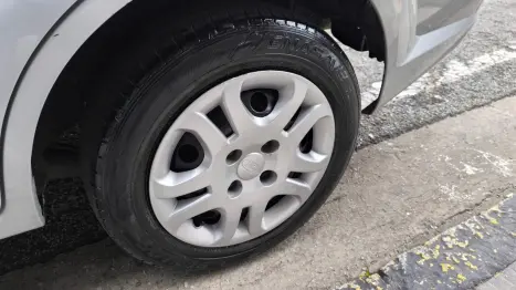 FORD Fiesta Sedan 1.0 4P FLEX, Foto 8