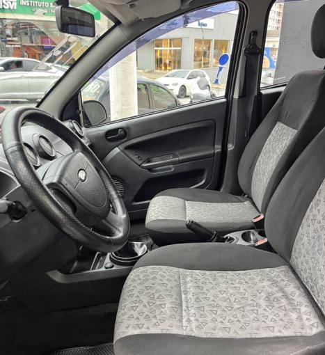 FORD Fiesta Sedan 1.0 4P FLEX, Foto 7