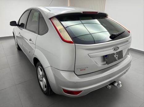 FORD Focus Hatch 1.6 16V 4P FLEX GL, Foto 5