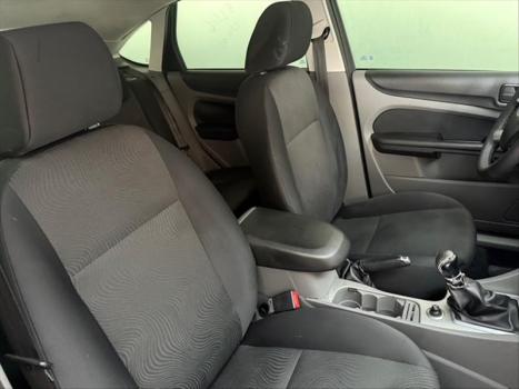 FORD Focus Hatch 1.6 16V 4P FLEX GL, Foto 10