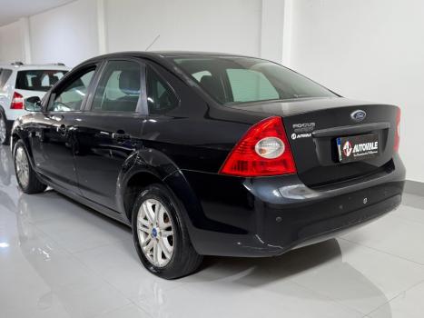 FORD Focus Sedan 1.6 4P, Foto 4
