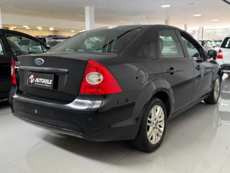 FORD Focus Sedan 1.6 4P, Foto 6