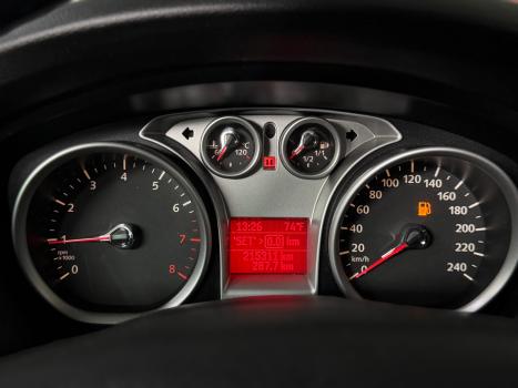 FORD Focus Sedan 1.6 4P, Foto 11