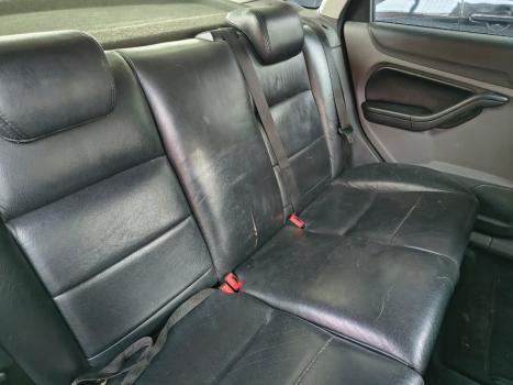 FORD Focus Sedan 2.0 16V 4P GLX AUTOM�TICO, Foto 15