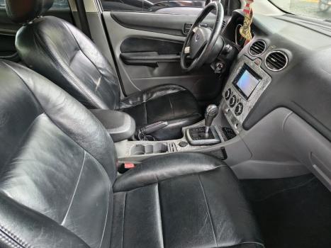 FORD Focus Sedan 2.0 16V 4P GLX AUTOM�TICO, Foto 14