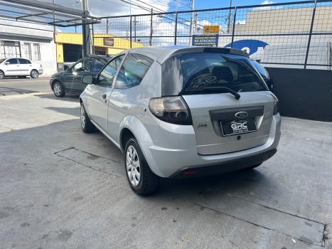 FORD Ka Hatch 1.0 FLEX, Foto 2 FORD Ka Hatch 1.0 FLEX, Foto 2