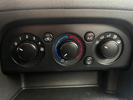 FORD Ka + Sedan 1.0 12V 4P TI-VCT SE FLEX, Foto 8