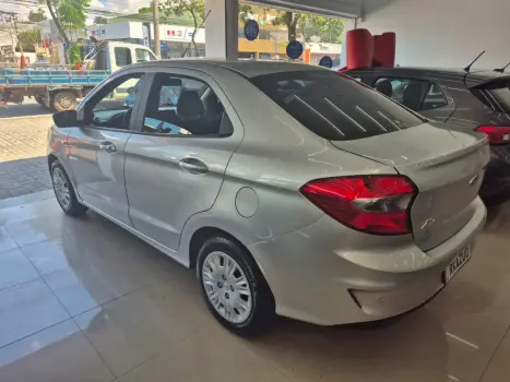 FORD Ka + Sedan 1.5 12V 4P FLEX TI-VCT SE PLUS AUTOMTICO, Foto 7