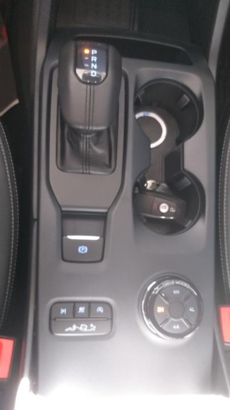 FORD Ranger 3.0 V6 4X4 LIMITED PLUS TURBO DIESEL CABINE DUPLA AUTOM�TICO, Foto 13