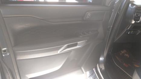 FORD Ranger 3.0 V6 4X4 LIMITED PLUS TURBO DIESEL CABINE DUPLA AUTOM�TICO, Foto 16
