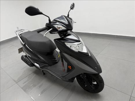 HAOJUE Lindy 125 , Foto 1