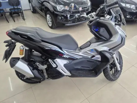 HONDA ADV 150 ABS, Foto 4 HONDA ADV 150 ABS, Foto 4