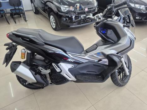 HONDA ADV 150 ABS, Foto 4