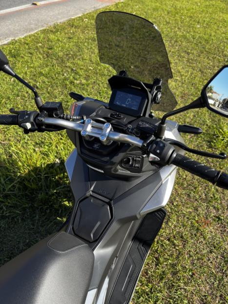 HONDA ADV 160 , Foto 8