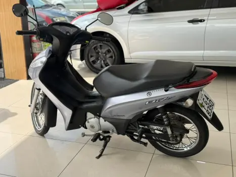 HONDA Biz 125 ES, Foto 3