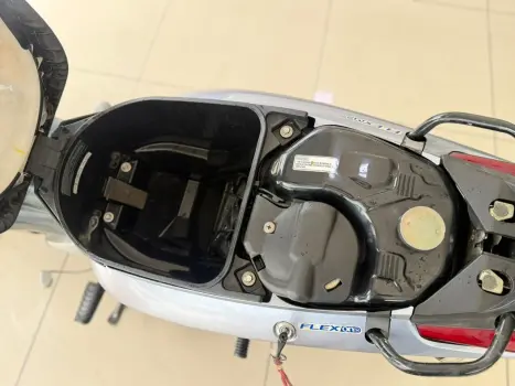 HONDA Biz 125 ES, Foto 9