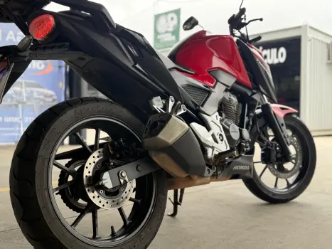 HONDA CB 300 F Twister FLEX ABS, Foto 3