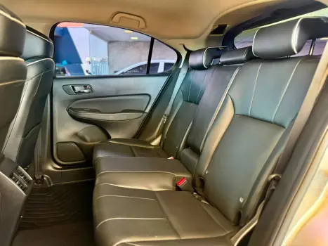 HONDA City Hatch 1.5 16V 4P FLEX TOURING AUTOM�TICO CVT, Foto 18