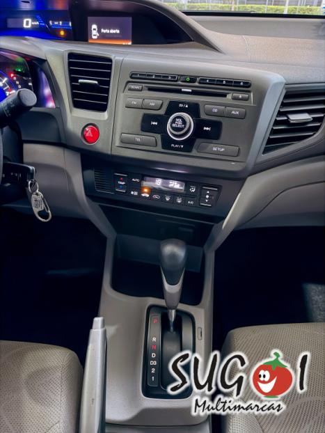 HONDA Civic 1.8 16V 4P FLEX LXS AUTOM�TICO, Foto 12