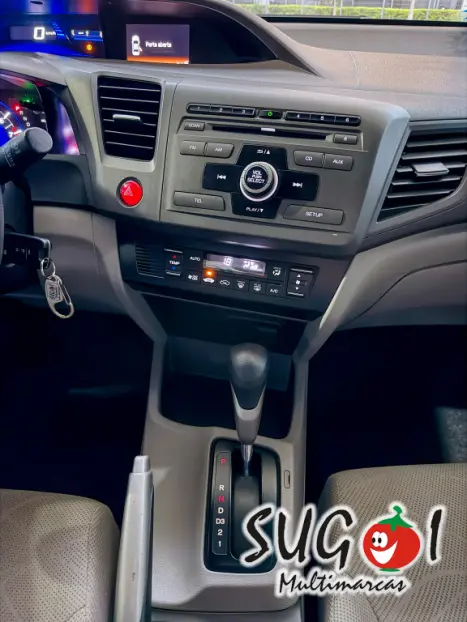 HONDA Civic 1.8 16V 4P FLEX LXS AUTOM�TICO, Foto 9