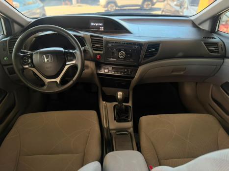 HONDA Civic 1.8 16V 4P FLEX LXS, Foto 17