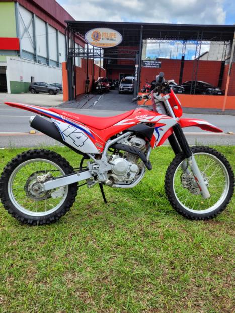 HONDA CRF 250 F, Foto 1