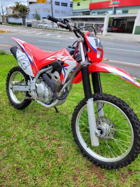 HONDA CRF 250 F, Foto 2
