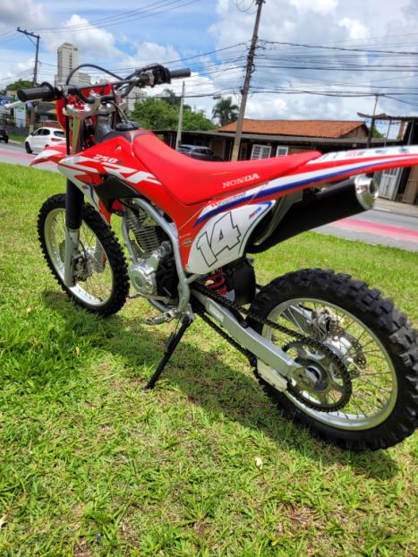 HONDA CRF 250 F, Foto 6