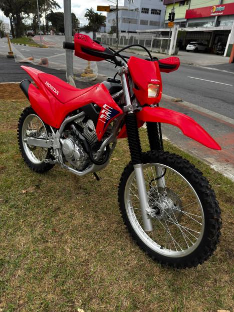 HONDA CRF 250 F, Foto 2