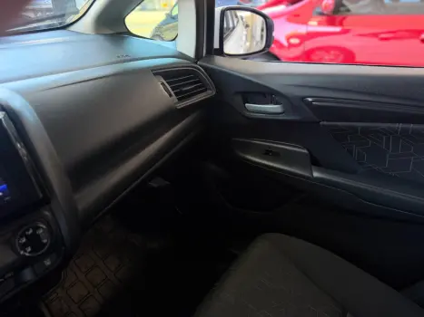 HONDA Fit 1.4 16V 4P LX FLEX AUTOM�TICO, Foto 18
