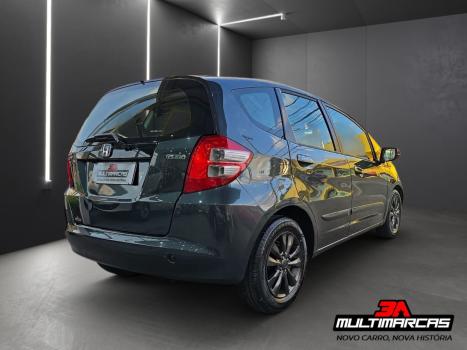 HONDA Fit 1.4 4P LX FLEX, Foto 4 HONDA Fit 1.4 4P LX FLEX, Foto 4