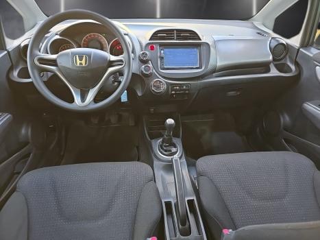 HONDA Fit 1.4 4P LX FLEX, Foto 10 HONDA Fit 1.4 4P LX FLEX, Foto 10