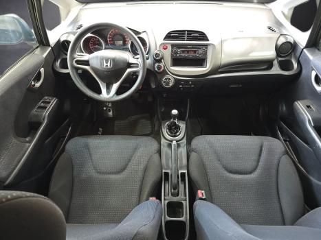 HONDA Fit 1.4 4P LX FLEX, Foto 2 HONDA Fit 1.4 4P LX FLEX, Foto 2