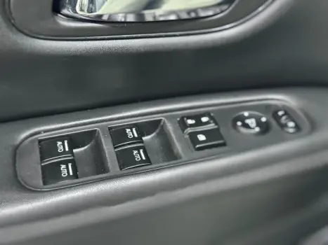 HONDA HR-V 1.8 16V 4P LX FLEX AUTOM�TICO CVT, Foto 12