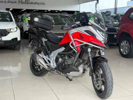 HONDA NC 750 X ABS, Foto 1